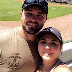 Meet your Posher, Halee